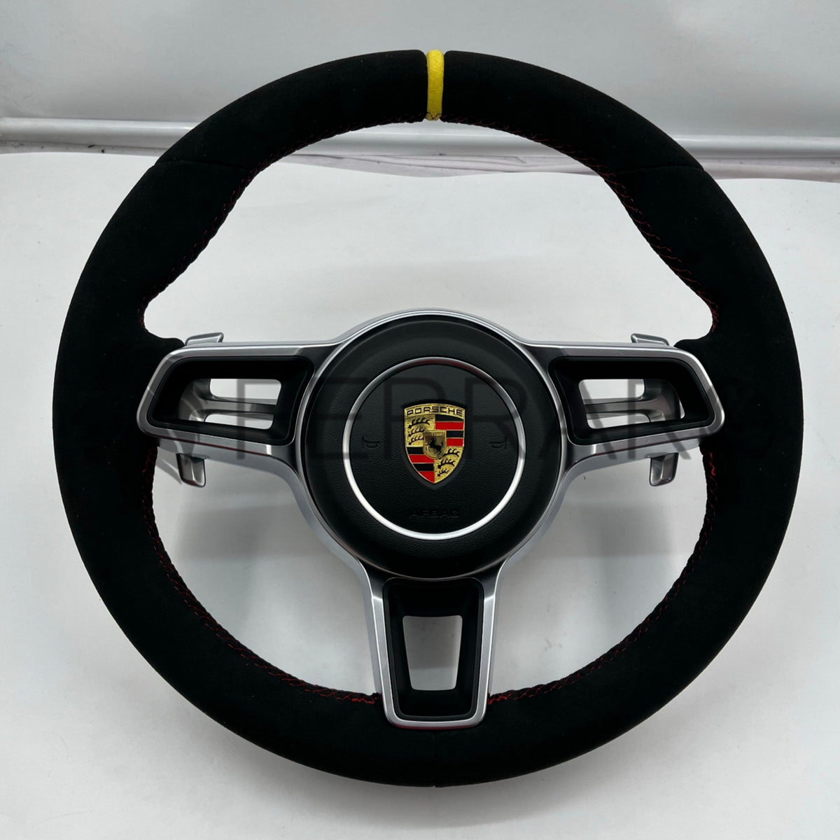 (PRENOTA) Volante per Porsche, Linea Rossa, Etichetta Gialla, Piccole Palette