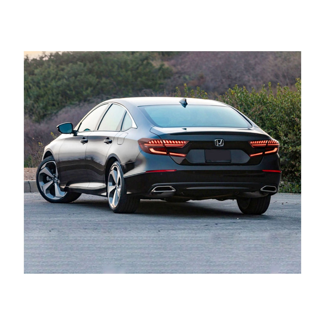 Fanali Posteriore Completo per Honda Accord X (2017-2022) a LED