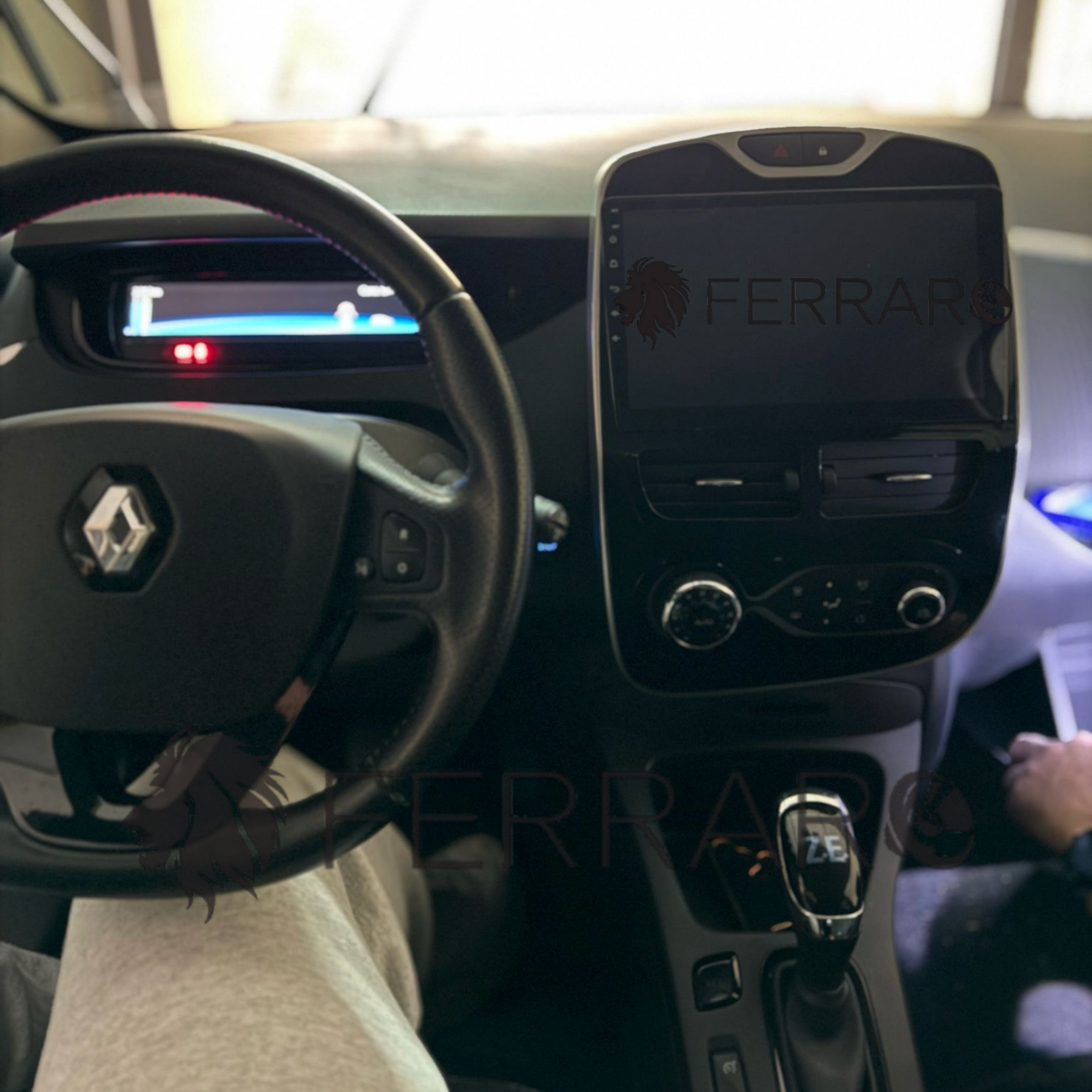 Autoradio per Renault Zoe 10.1" 2K | 2012-2019 | Android | Bluetooth | CarPlay | Android Auto | 4/64GB Ram