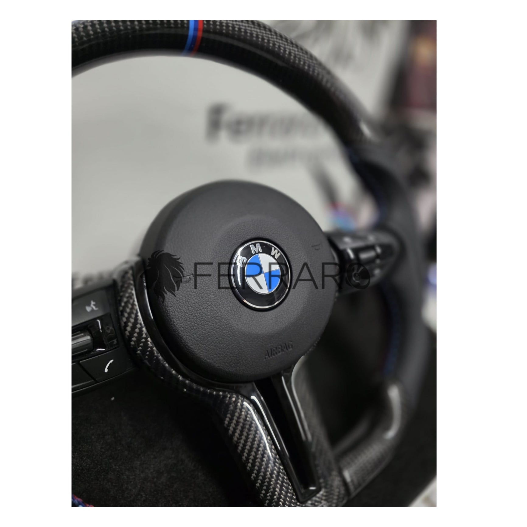 Volante Sportivo per BMW ZA E89 (2009-2016), Carbonio, Customizzato in Pelle