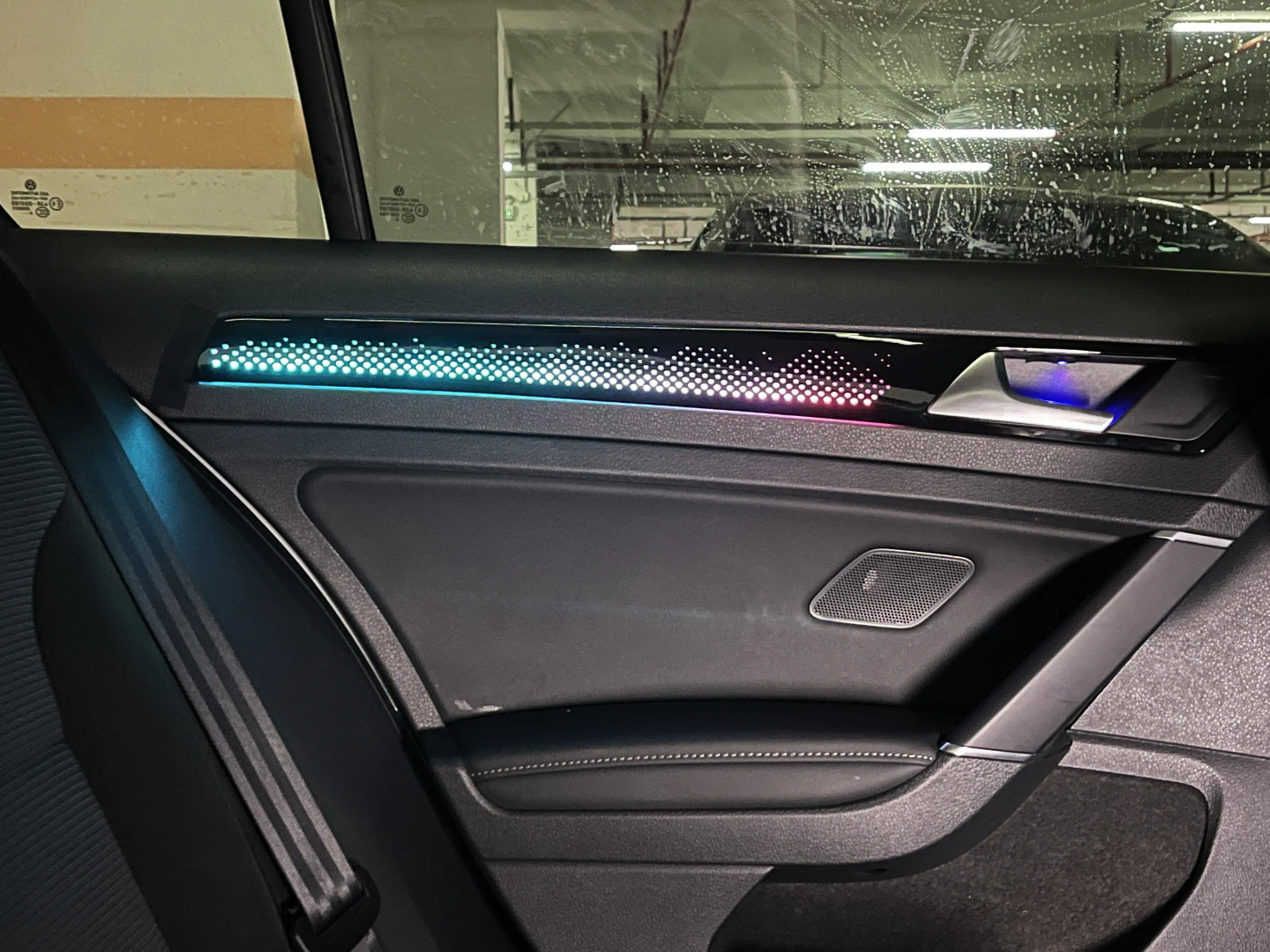 Ambient Light per Volkswagen Golf 7, 7.5 (2014-2021), 256 Colori RGB