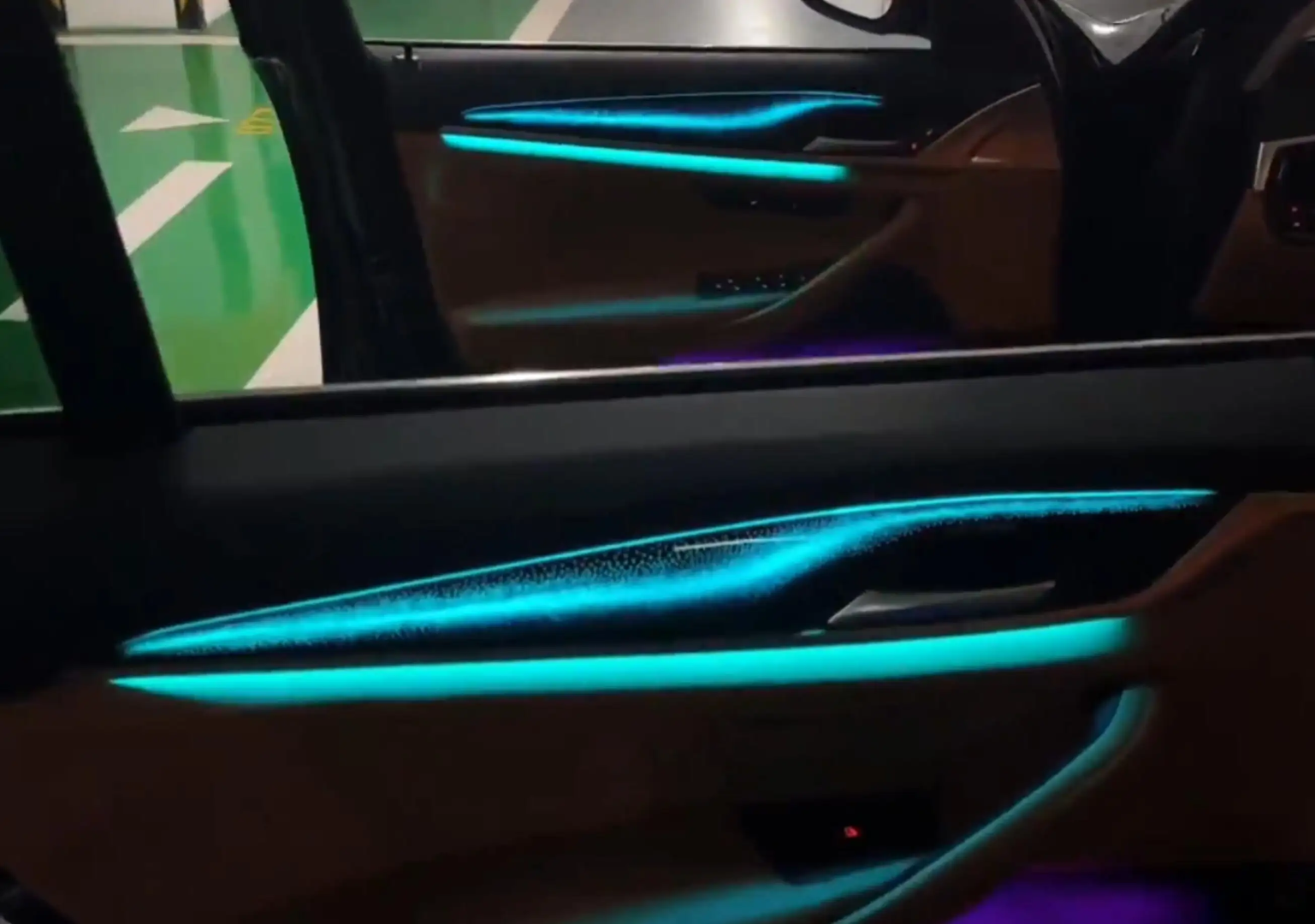 Ambient Light per BMW Serie 5 G30 (2017-2023), 64 Colori RGB