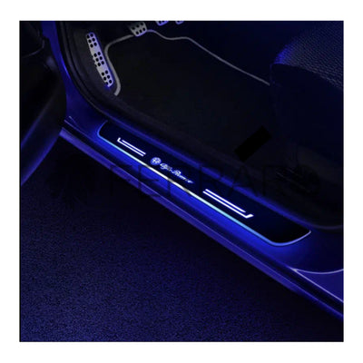 Kit Battitacco per Alfaromeo, LED, Senza Filo con Adesivo