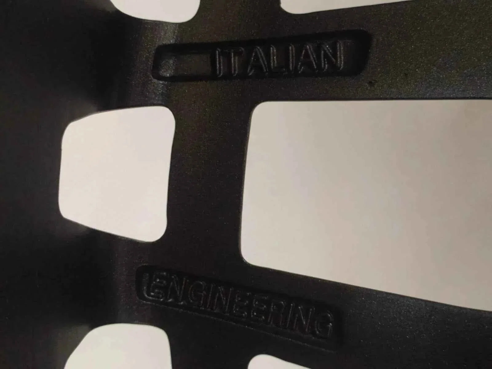 N4 Cerchi in Lega P10 da 18 Pollici per VOLKSWAGEN ID3 ID4 GTX PASSAT JETTA