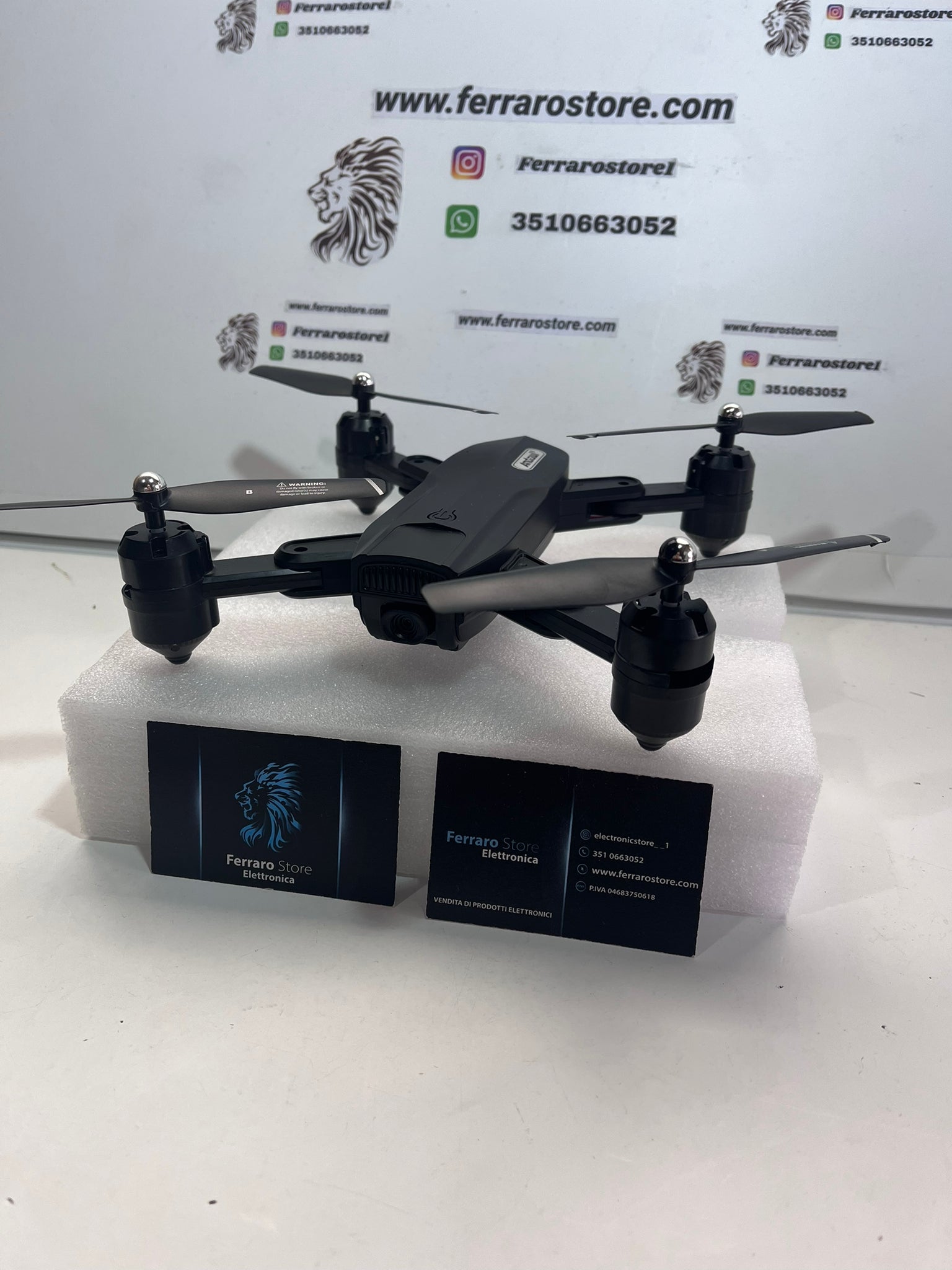 Mini Drone [FOLDABLE] - Quadcopter, GPS, HD Camera, Remote Control, Phone, App